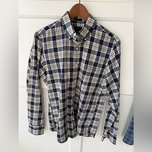 J Crew Men’s size Small Blue and White Plaid Button-Up Shirt